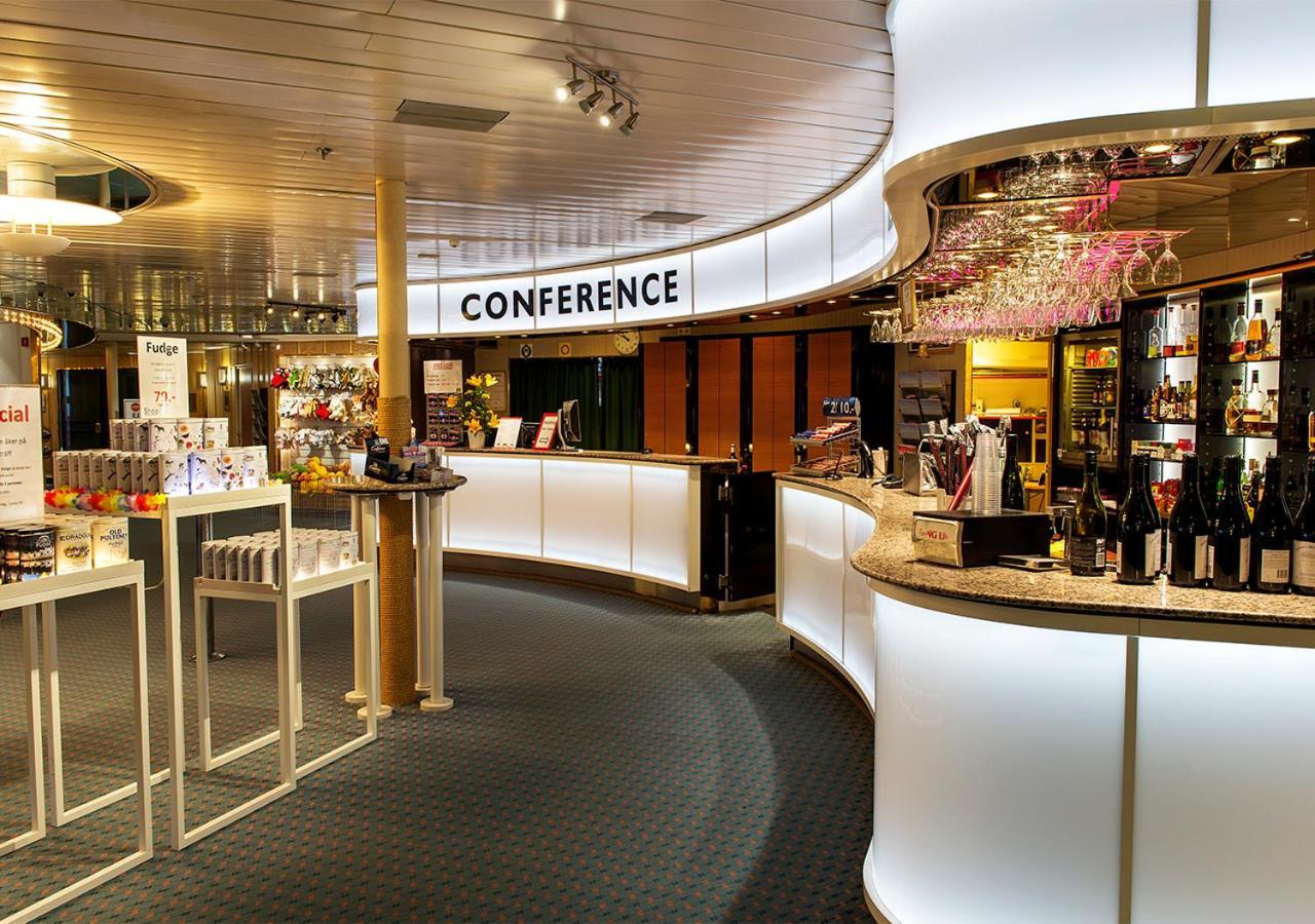 Hotel Viking Line Ferry Viking Cinderella - One-Way Journey From Helsinki To Stockholm Extérieur photo