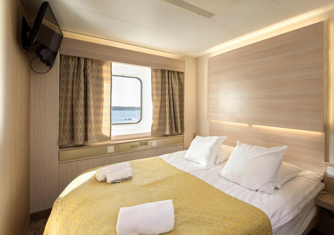 Hotel Viking Line Ferry Viking Cinderella - One-Way Journey From Helsinki To Stockholm Chambre photo
